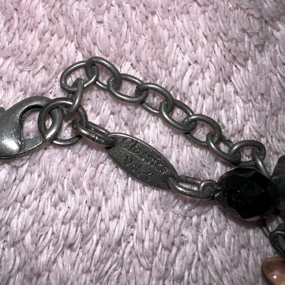 SABIKA NECKLACE - Picture 3 of 3